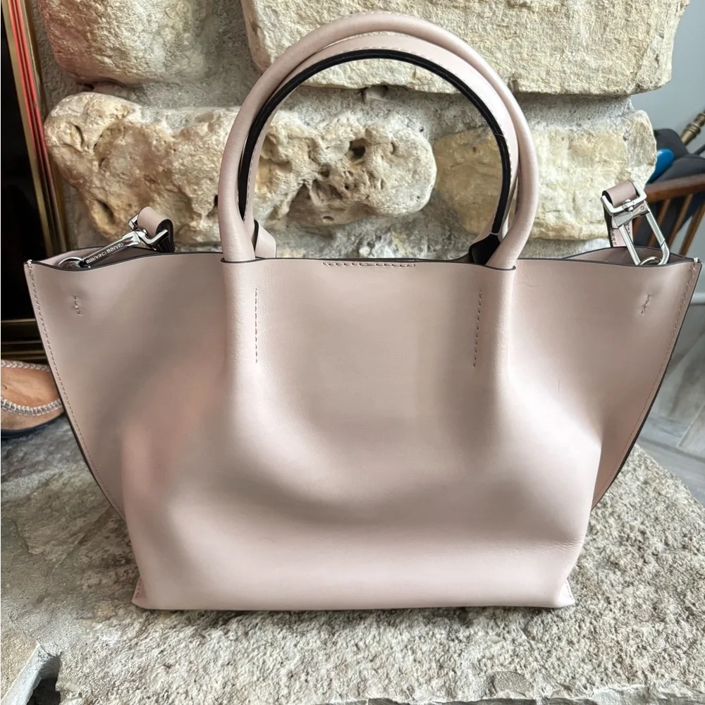 GIANNI CHIARINI Marcella Beige Leather Tote Bag w/Adjustable Strap and Wallet - Picture 2 of 7